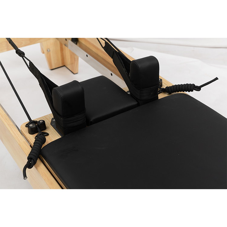 อุปกรณ์พิลาทิสรีฟอร์มเมอร์รุ่น - Pilates Yoga Reformer บทวิจารณ์และราคา