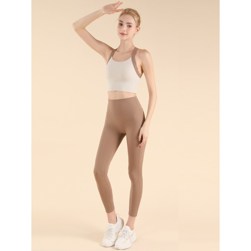 เสื้อกีฬาโยคะแบบเข้ารูปสำหรับว - Pilates Yoga One บทวิจารณ์และราคา