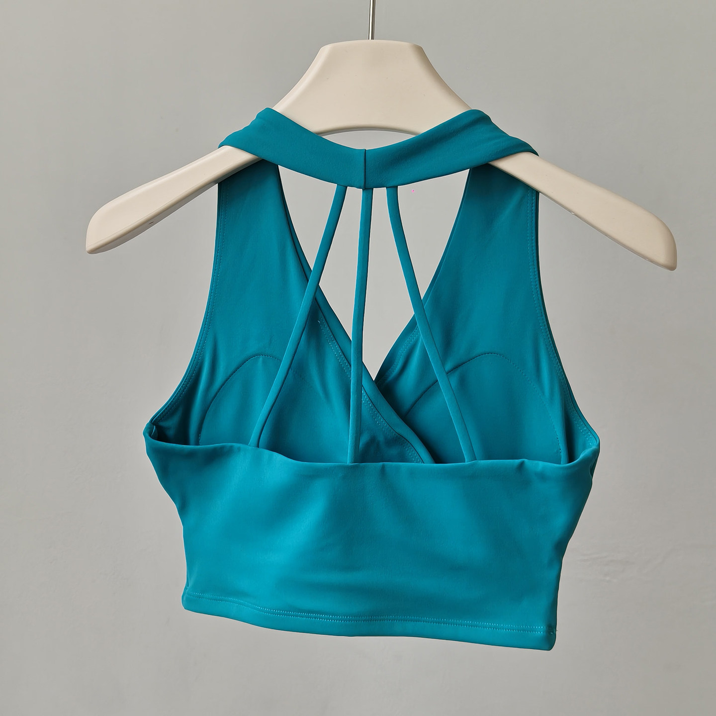 เสื้อชั้นในกีฬาแบบครอสคอวีออลอ - Pilates Yoga One บทวิจารณ์และราคา